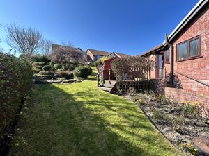 Photo 33- click for photo gallery